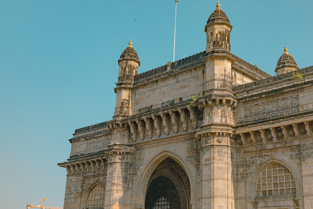 US Fed Minutes: Hawkish Signals Se Nifty Mein Ulatfer? (Will Hawkish Fed Minutes Upset Nifty?)